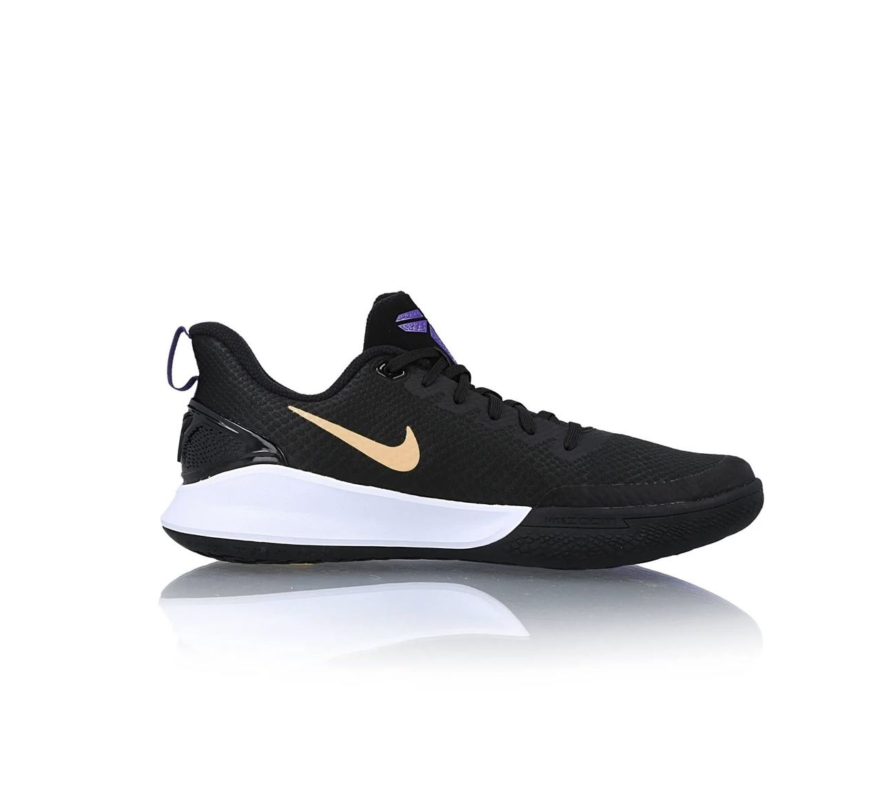 NIKE / Kobe Bryant/ Unisex / Size— 7.5 Men’s/9 Women’s