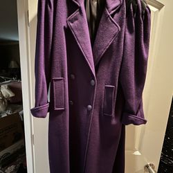 Ladies Wool Coat Size 10