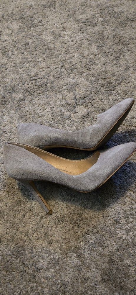 Charles By Charles Davis Grey Suede Pumps