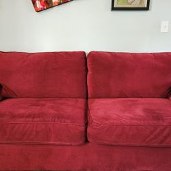 Matching Sofa & Love Seat