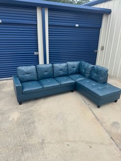 Sectional with chaise