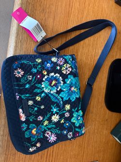 Vera Bradley Reversible Crossbody NWT