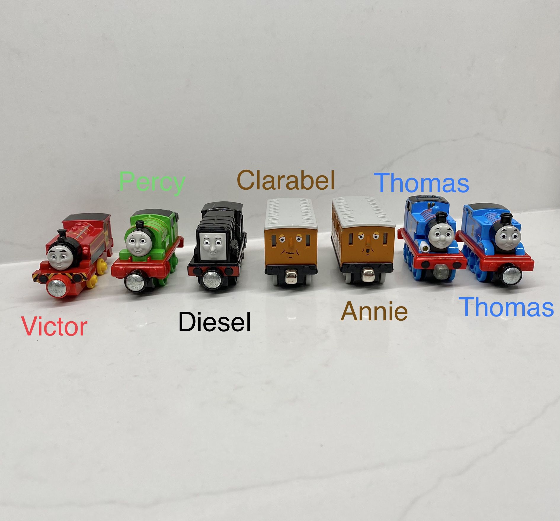 7 Diecast Thomas And Friends Trains