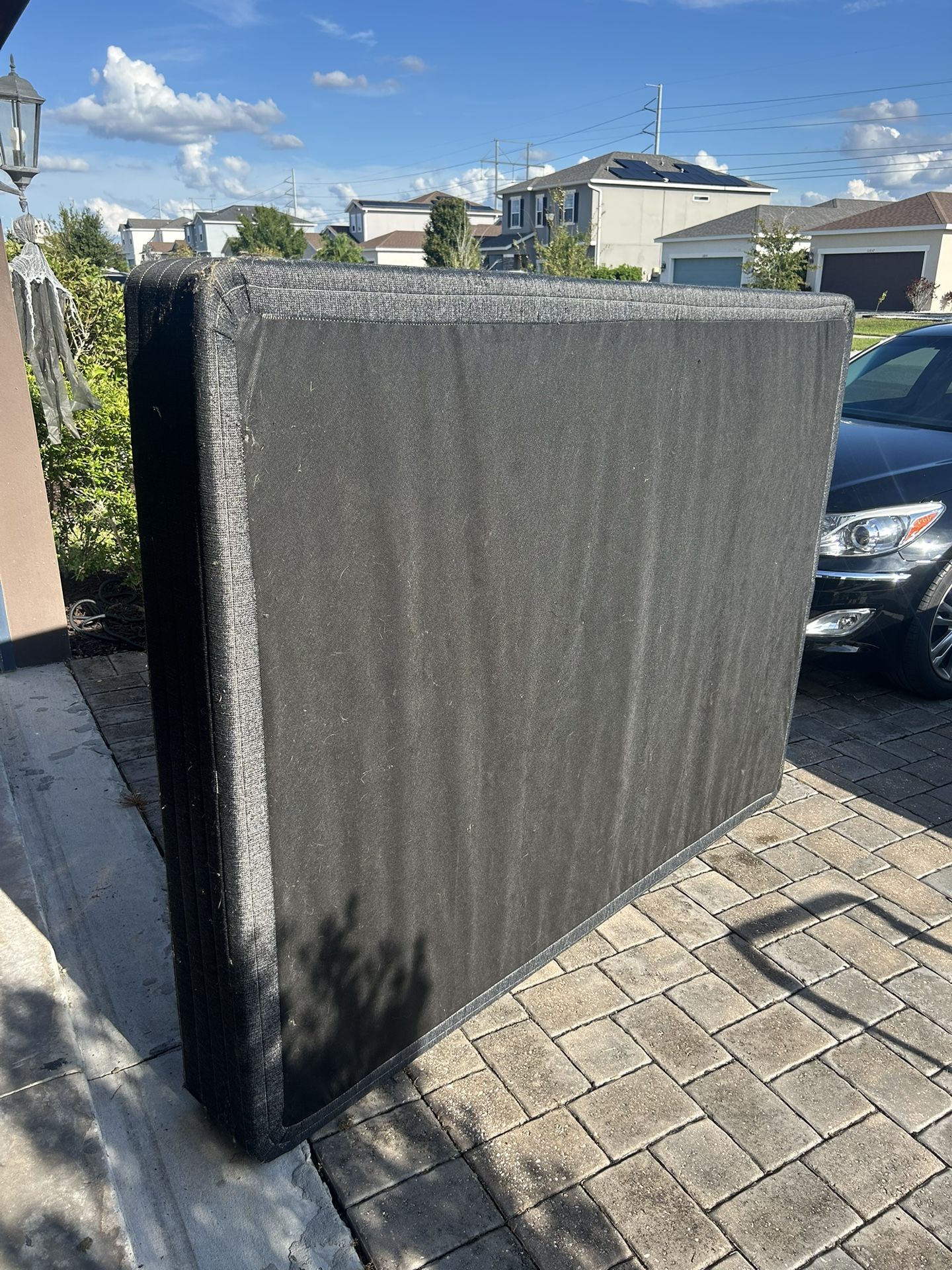 Queen Mattress (Box spring Only)