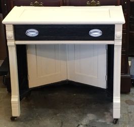 Hall or dresser table