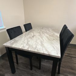 Brand New Dining Table Set 5 Pieces