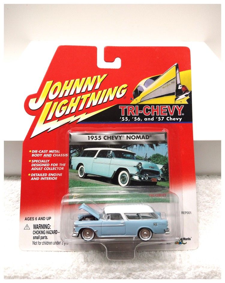 Johnny Lightning '1955 Chevy Nomad' Die-Cast - 1:64 Scale *NEW*