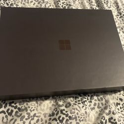 13.8 Inch WINDOWS surface Laptop 7th Edition