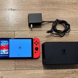 Nintendo Switch (OLED)