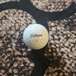 titleist velocity golf ball