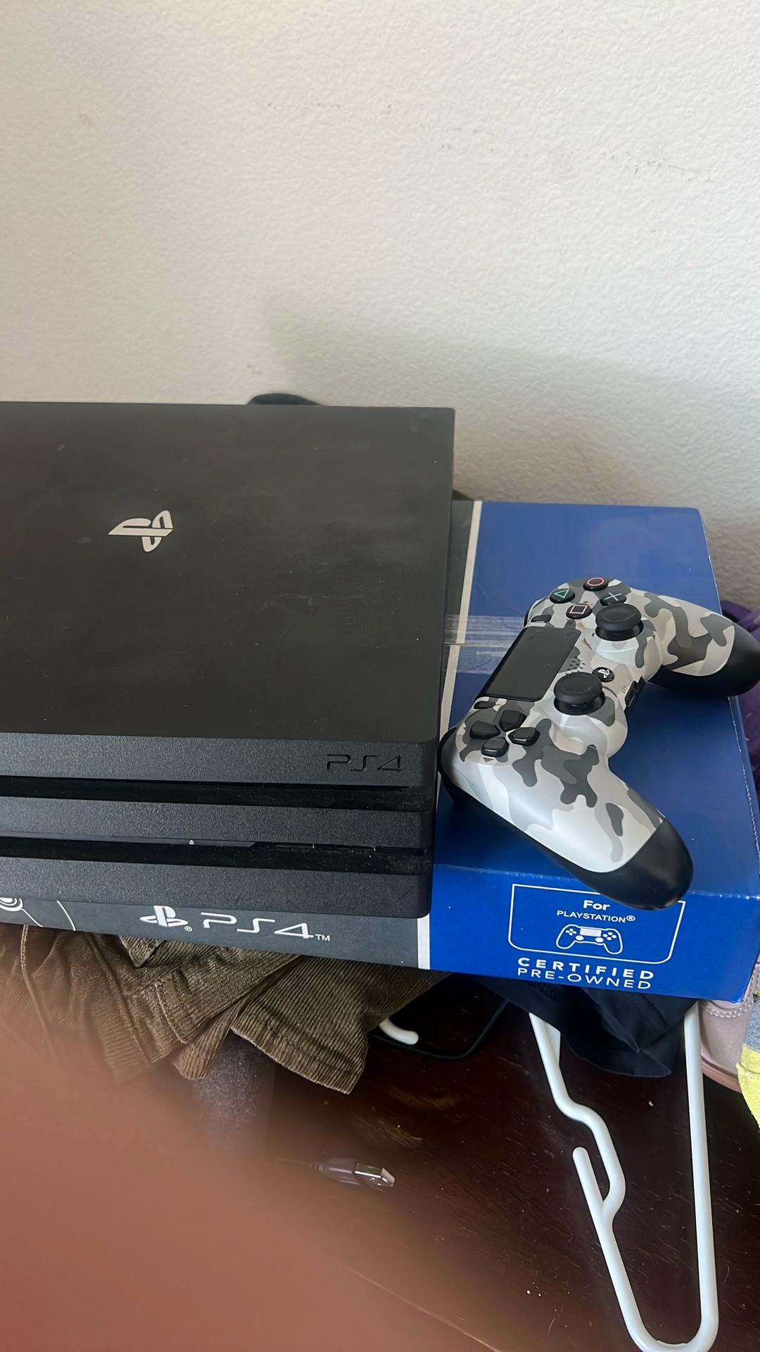 PS4