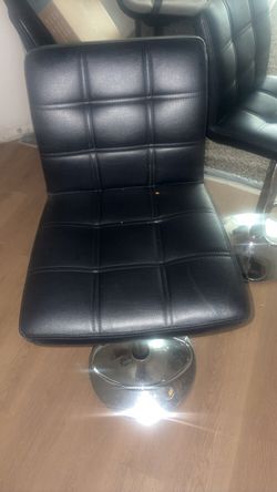 Bar stool chairs
