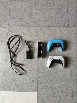 PlayStation controllers & charger stand