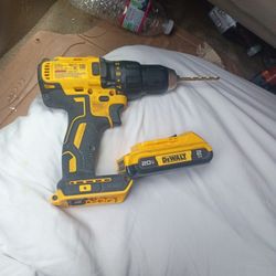 DeWalt Brushless 1/2" Cordless Drill Driver 20V 