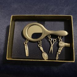 Brooch With A Hairdresser Theme
