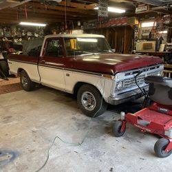 1973 Ford F100 XLT 