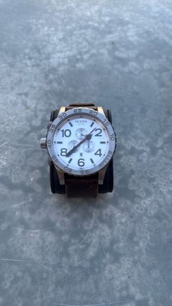 Nixon 51–30 chrono.