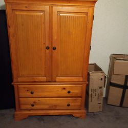 TV  Armoire 