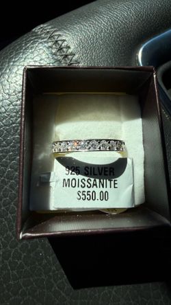 Infinity ring