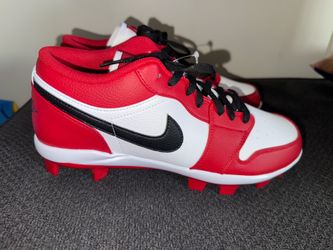 Nike Air Jordan 1 Retro “Chicago” Baseball Cleats
