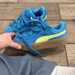 New Pumas Fenty Collection $50  Size 6 Womens 