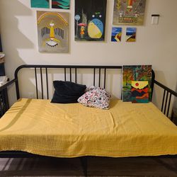 Ikea Guest Bed With 2 Mattresses