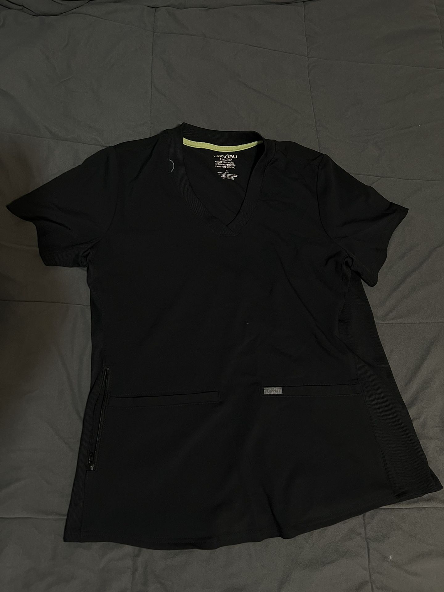 Women Scrubs Size M