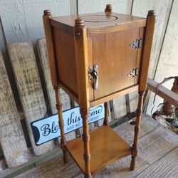 antique smokers stand