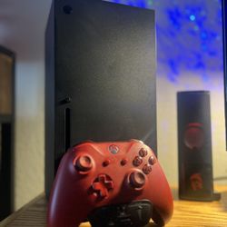 XBOX ONE X (500 GB)