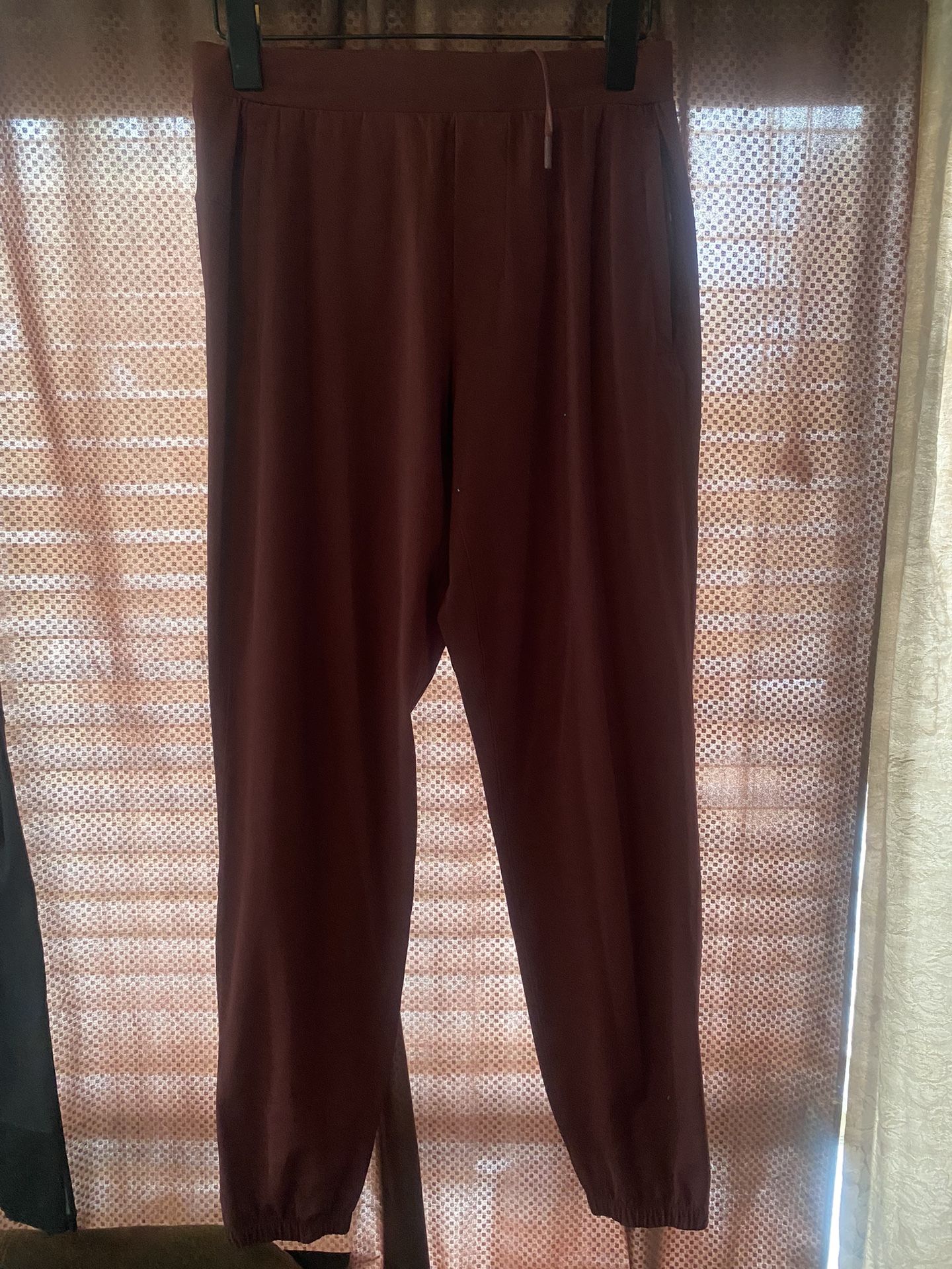 Lululemon Pants XSMALL