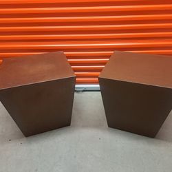 2 Steel Outdoor/ Indoor Side Tables 