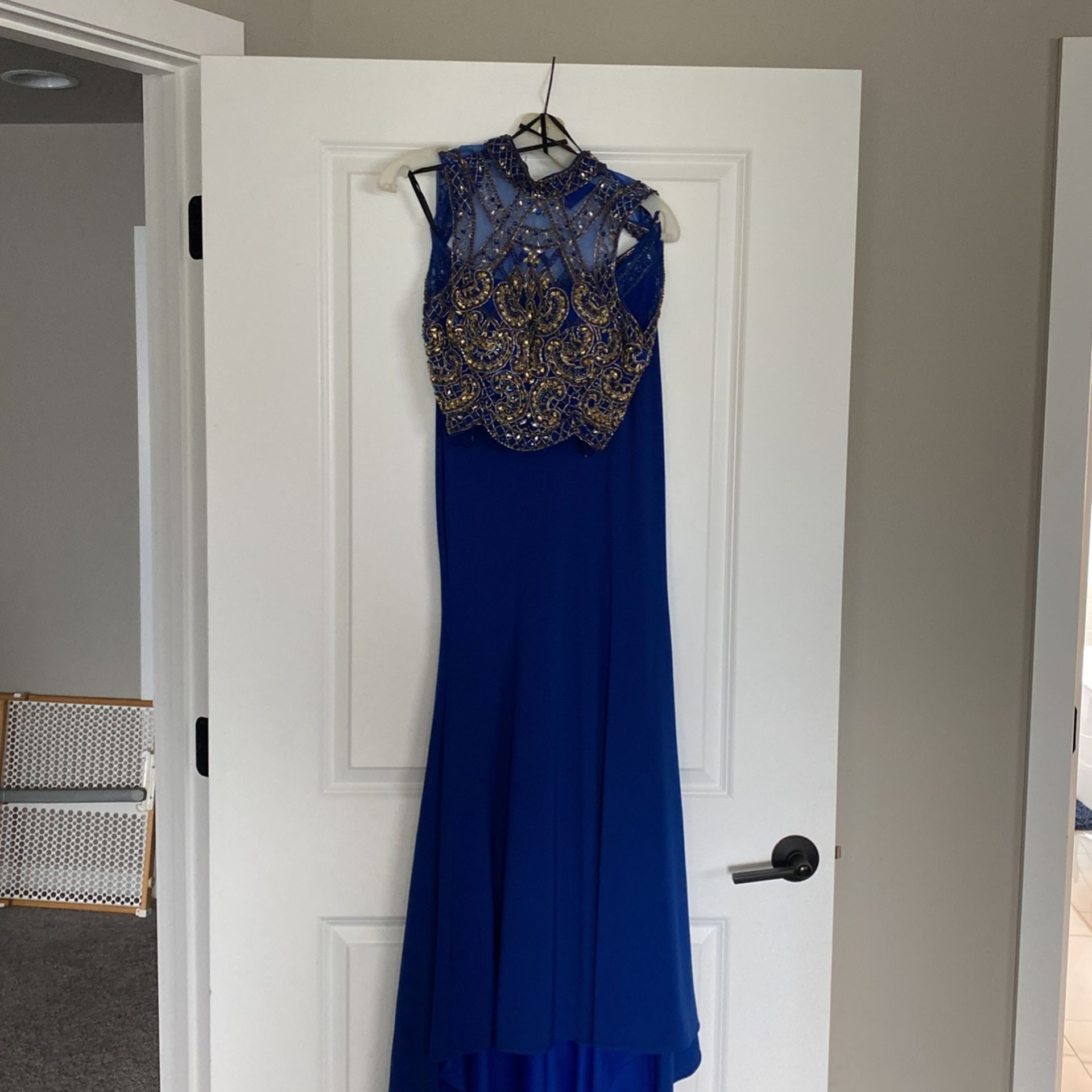 Prom Dress :Allyce