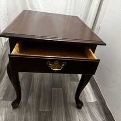 antique Broyhill Furniture Solid Cherry Nightstand.