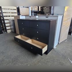 8 Drawer Dresser