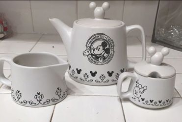 Mickey Mouse Teapot Set