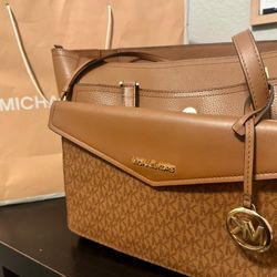 MK Purse 