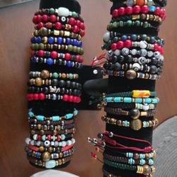 Pulseras