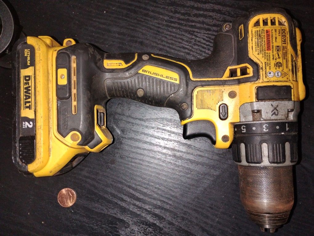DEWALT DCD791 20V MAX XR Brushless Compact Drill/Driver.