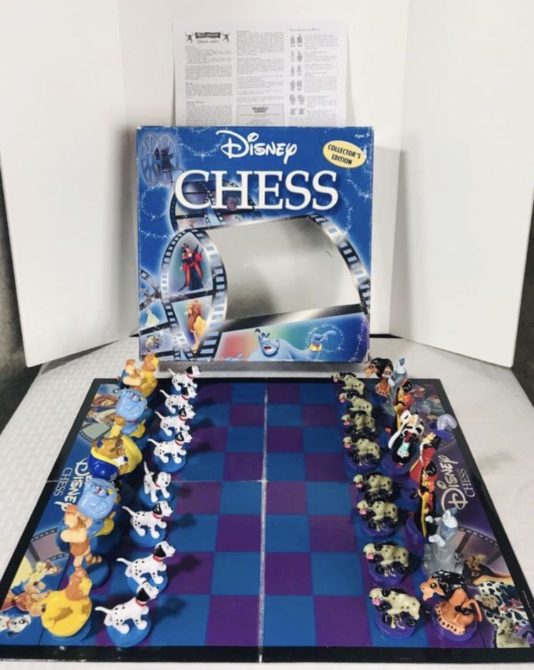 2004 Disney’s Collectors Edition Chess Set