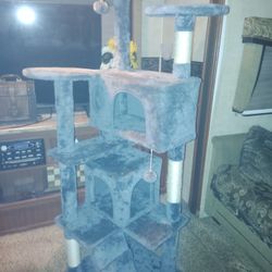 Cat Tree house