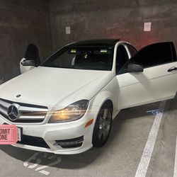 Mercedes Benz
