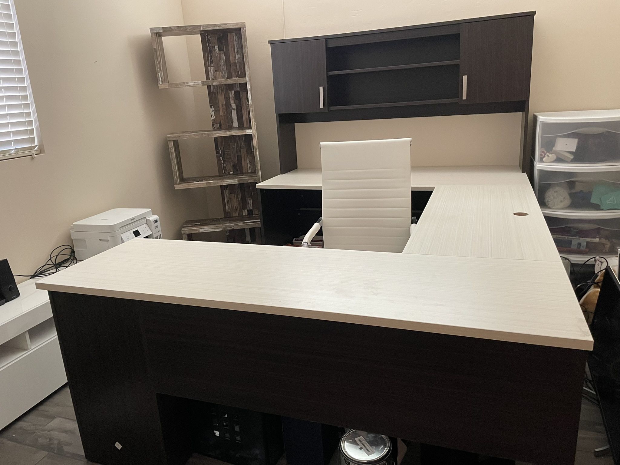 Office Desk