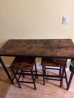 Bar Height Dining Table with 2 Stools