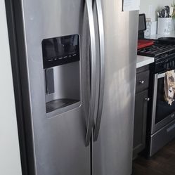 Kenmore Side-by-Side Refrigerator – Great Condition Not Free