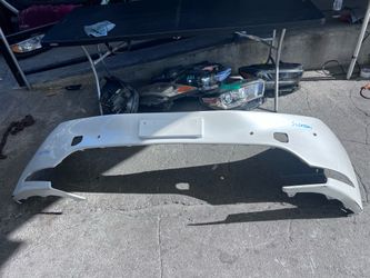 Toyota Prius 2023-2025 front bumper Oem