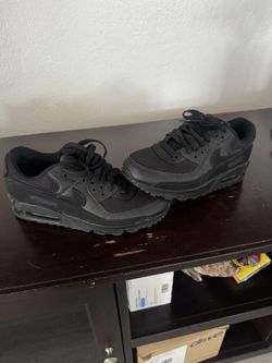 Nike Air Max 90 Woman’s Size 6.5