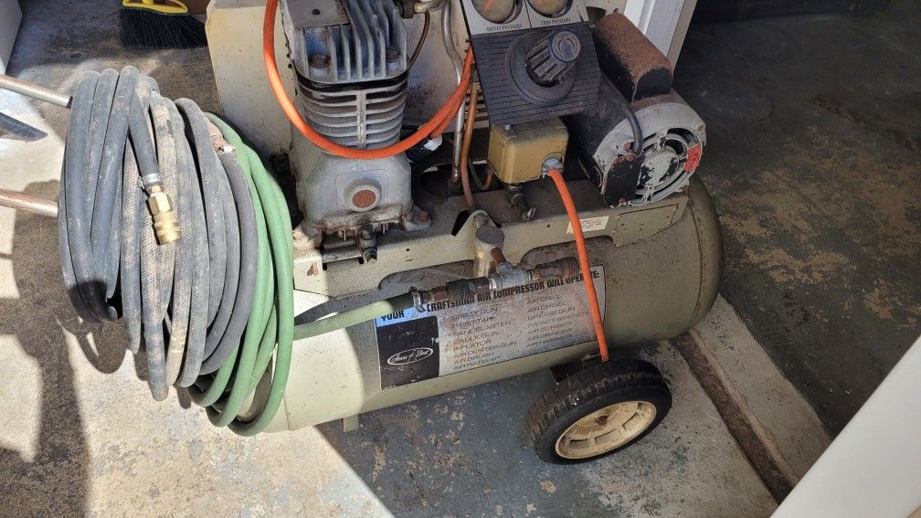 Vintage Craftsman by SEARS Air Compressor