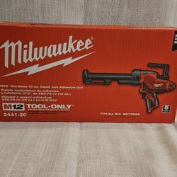 Milwaukee 2441-20 M12 12V Lithium-Ion Cordless 10 oz. Adhesive and Caulk Gun (Tool-Only)