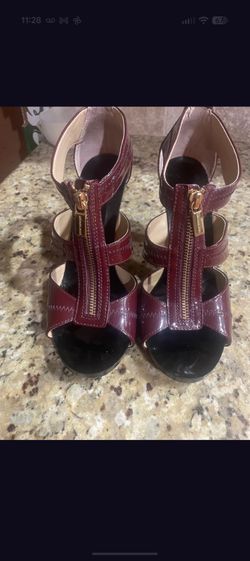 Micheal kors women's shoes size 8.5