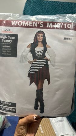 Costume